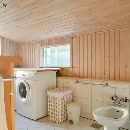 Beautiful In W/ 3 Bedrooms Дом отдыха